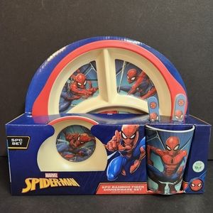 Marvel Spiderman Bamboo 5 Piece Dinnerware Set. New In Box.
